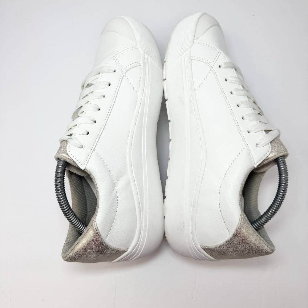 Dr Scholl's Women's Time Off Sneaker Size 9.5M White Gold Faux Leather - Picture 9 of 13